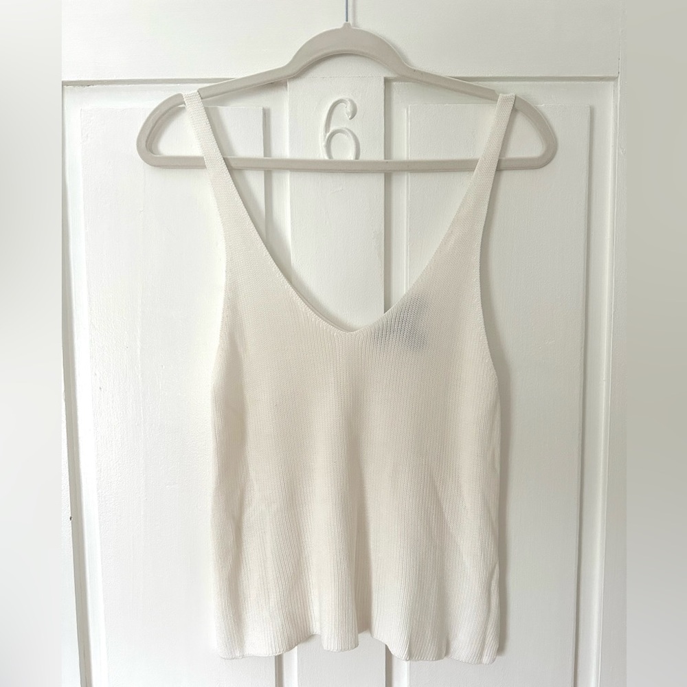 White Tank Size M